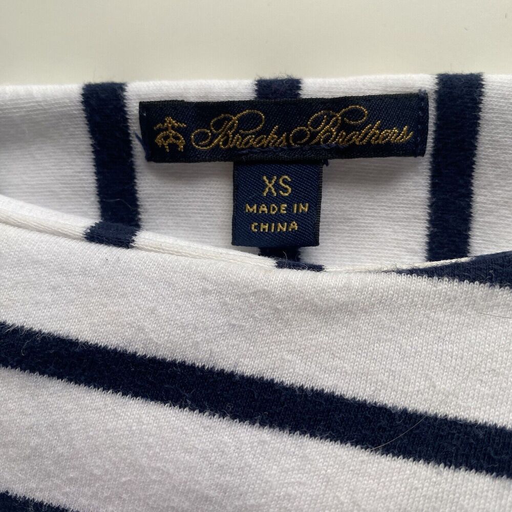 Brooks Brothers Top Size XS Navy Blue White Nautical Stripes Classic Prep Preppy - Picture 5 of 5